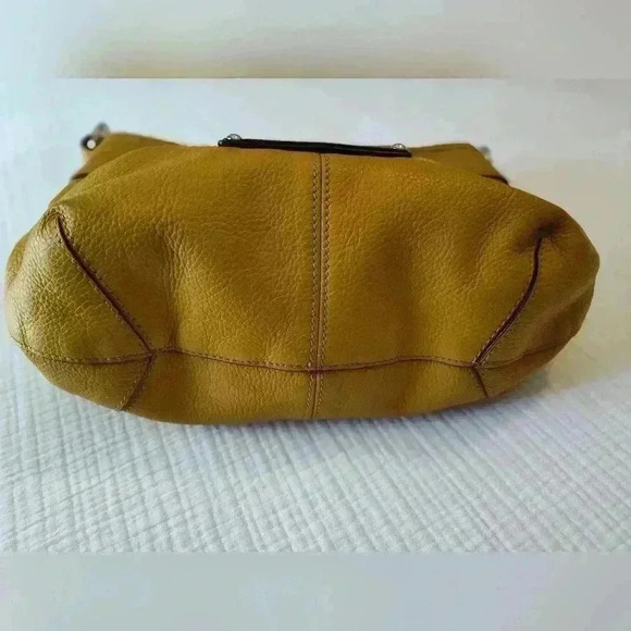 Sophia Caperelli mustard shoulder bag - Picture 7 of 7